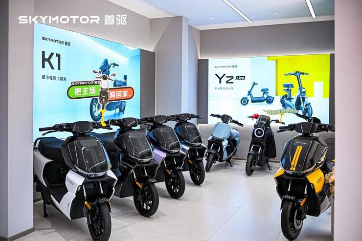 首驱启动首批2000台核心车型排产，优先保障重点门店补货