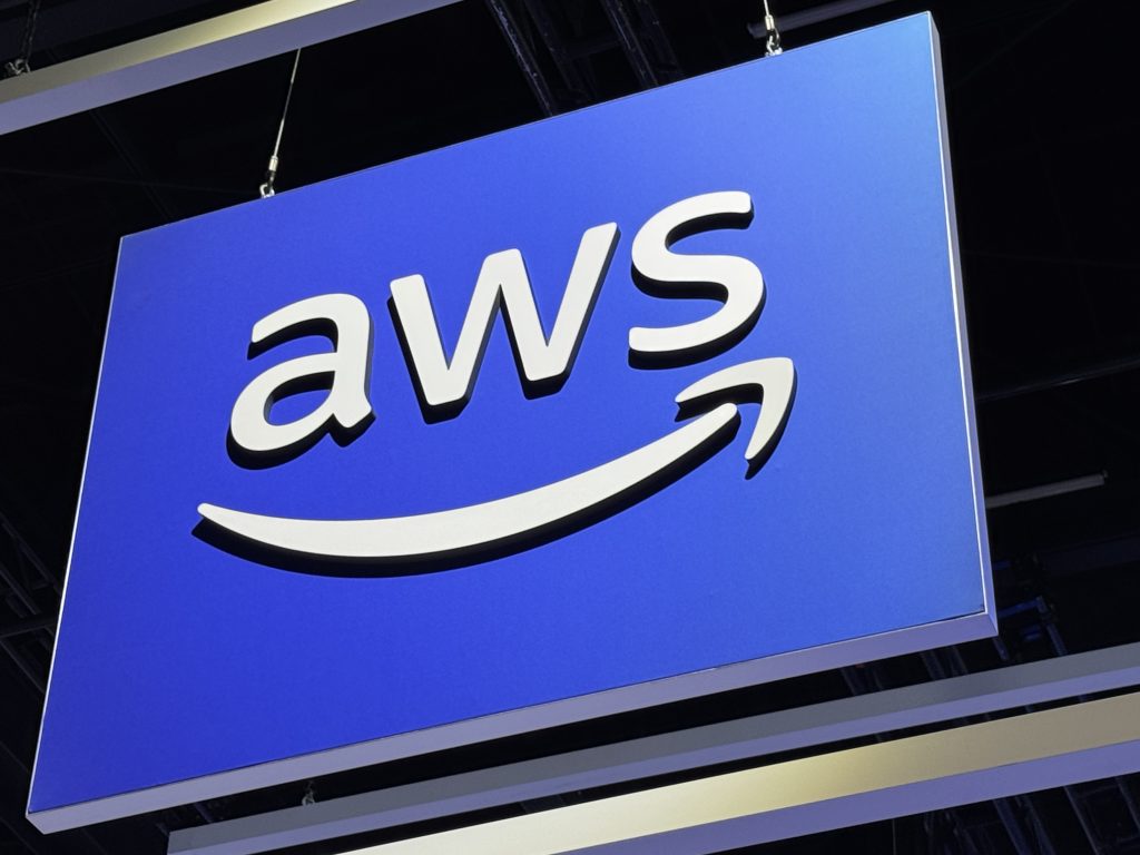 AWS 发布本地决策模型,对标 TypeSafe 逻辑
